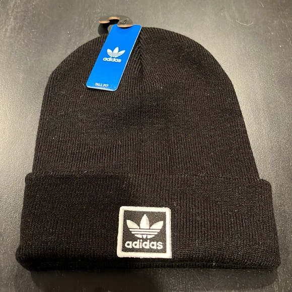 Adidas Winter Hat NWT - Picture 1 of 1
